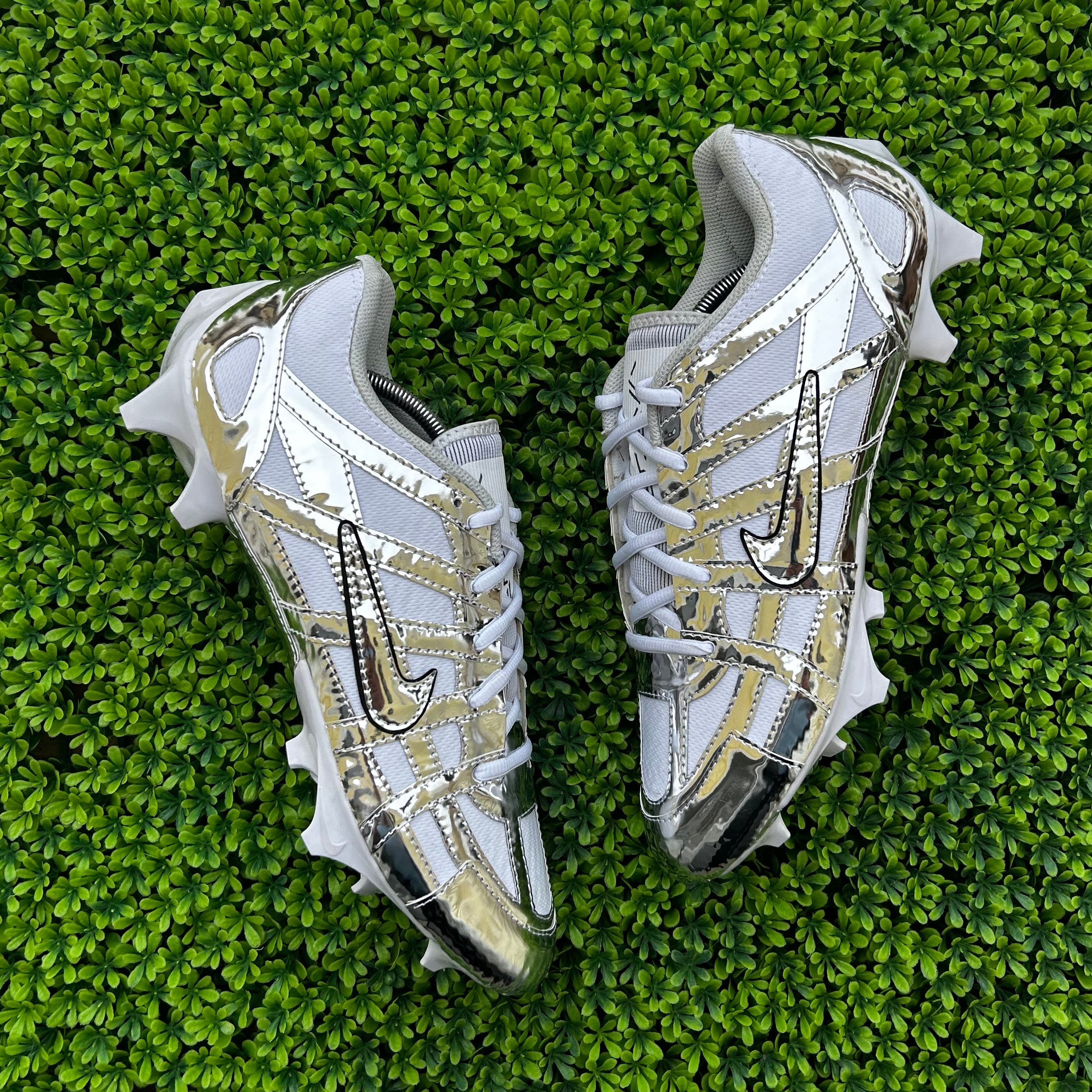 Custom p6000 Sewn Football Cleats – EB Customs