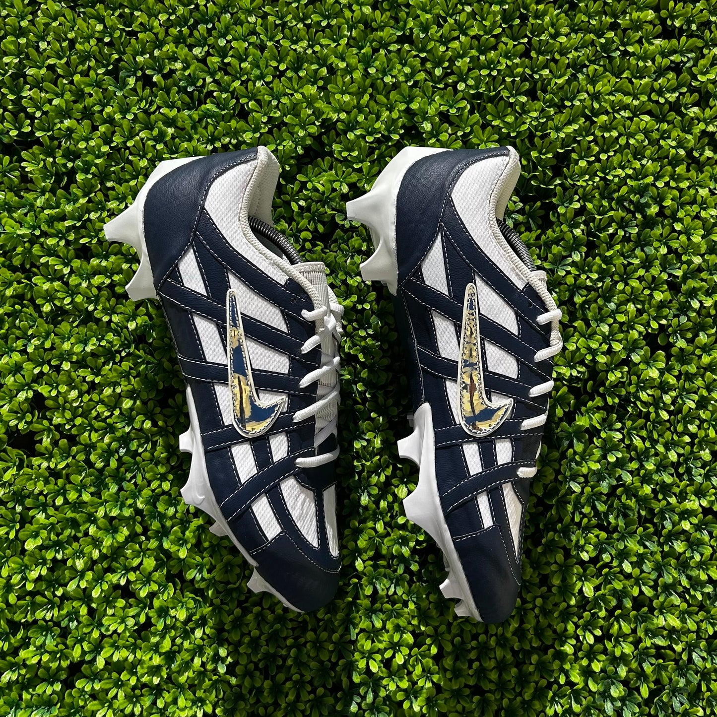 Custom chrome swoosh p6000 Sewn Football Cleats